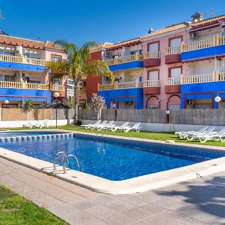 Апартаменти Gorgeous In With Harbor View